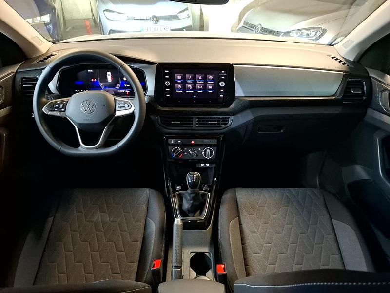 Usado VW T-Cross 95 CV (69 kW) 2025 Plata réflex metalizado SUV