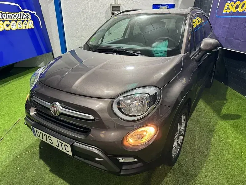 Usado Fiat 500X Cross 120 CV (88 kW) 2016 Gris / plata SUV