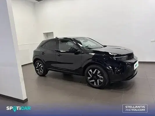 Usado Opel Mokka 136 CV (100 kW) 2025 Negro SUV