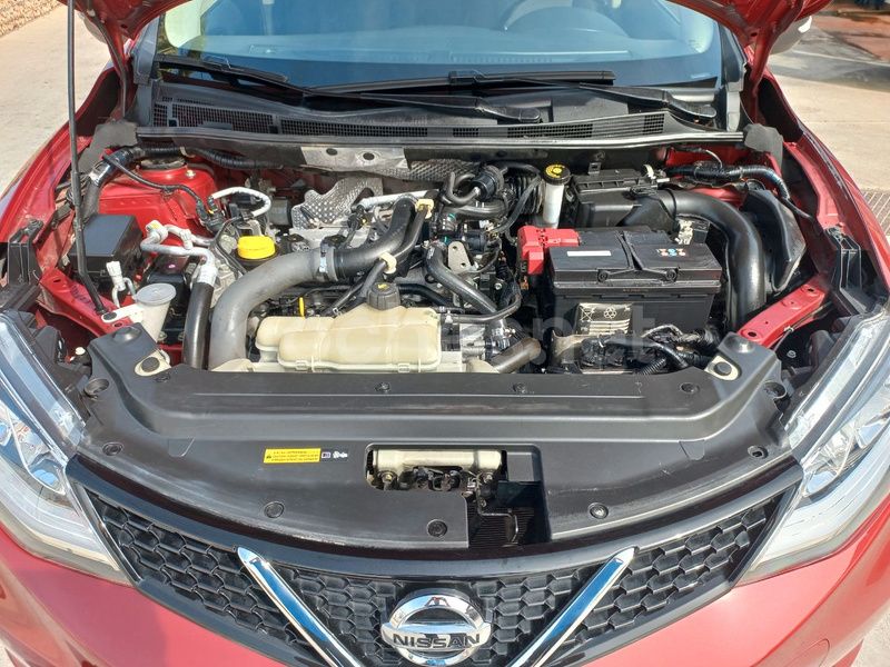 Usado Nissan Pulsar Visia 115 CV (84 kW) 2014 Rojo Berlina