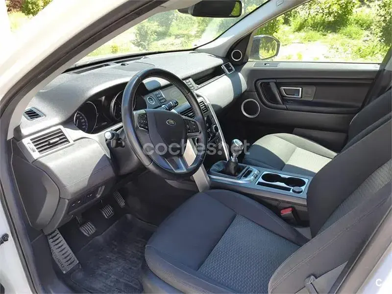 Usado Land Rover Discovery Sport SE 150 CV (110 kW) 2018 Blanco SUV