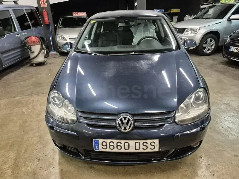 Usado VW Golf IV Conceptline 90 CV (66 kW) 2005 Azul Berlina
