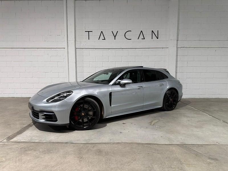 Usado Porsche Panamera Sport Turismo 462 CV (339 kW) 2020 Gris / plata Familiar