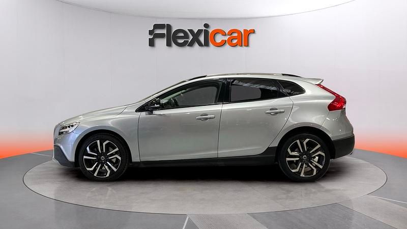 Usado Volvo V40 Inscription 152 CV (111 kW) 2017 Blanco Utilitario