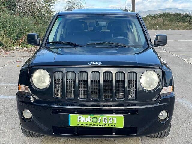 Usado Jeep Patriot Limited 140 CV (102 kW) 2007 Negro SUV