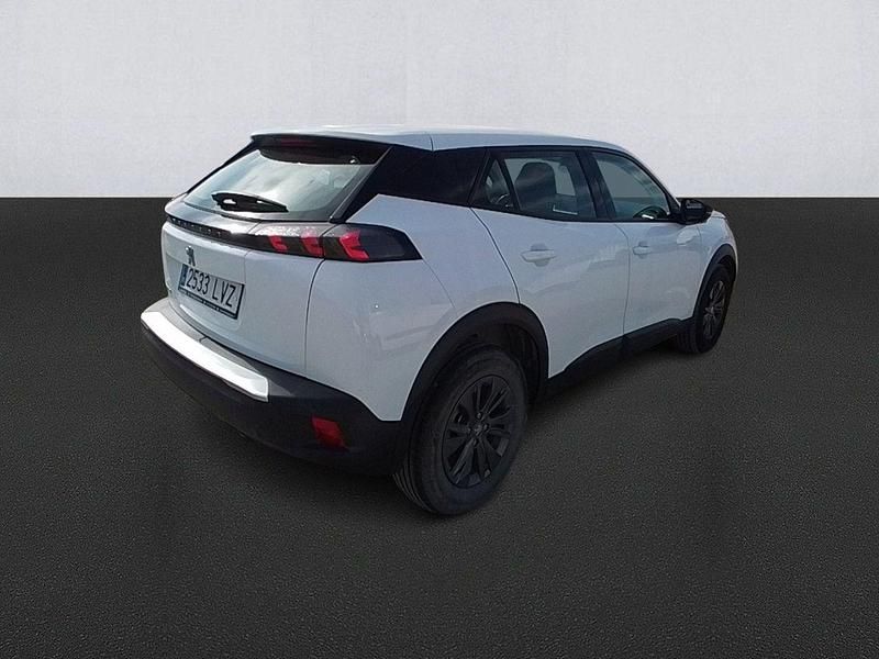Usado Peugeot 2008 Active 110 CV (80 kW) 2022 Blanco SUV