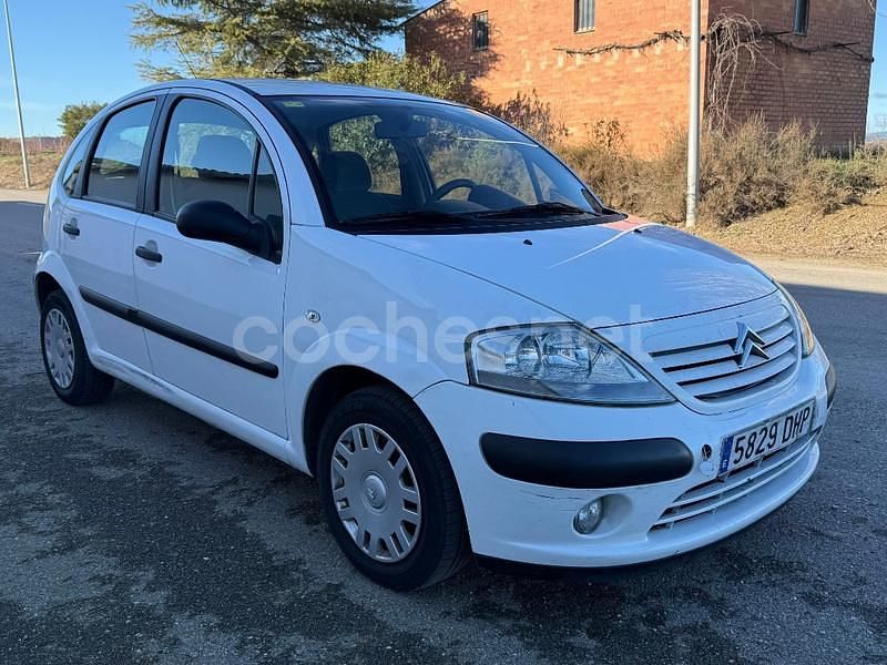 Usado Citroën C3 XTR 90 CV (66 kW) 2005 Blanco Berlina