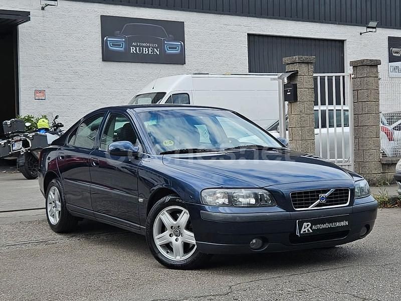 Azul Usado 2002 Volvo S60 Berlina | 2600 € (Buen precio) - Imagen 1/4