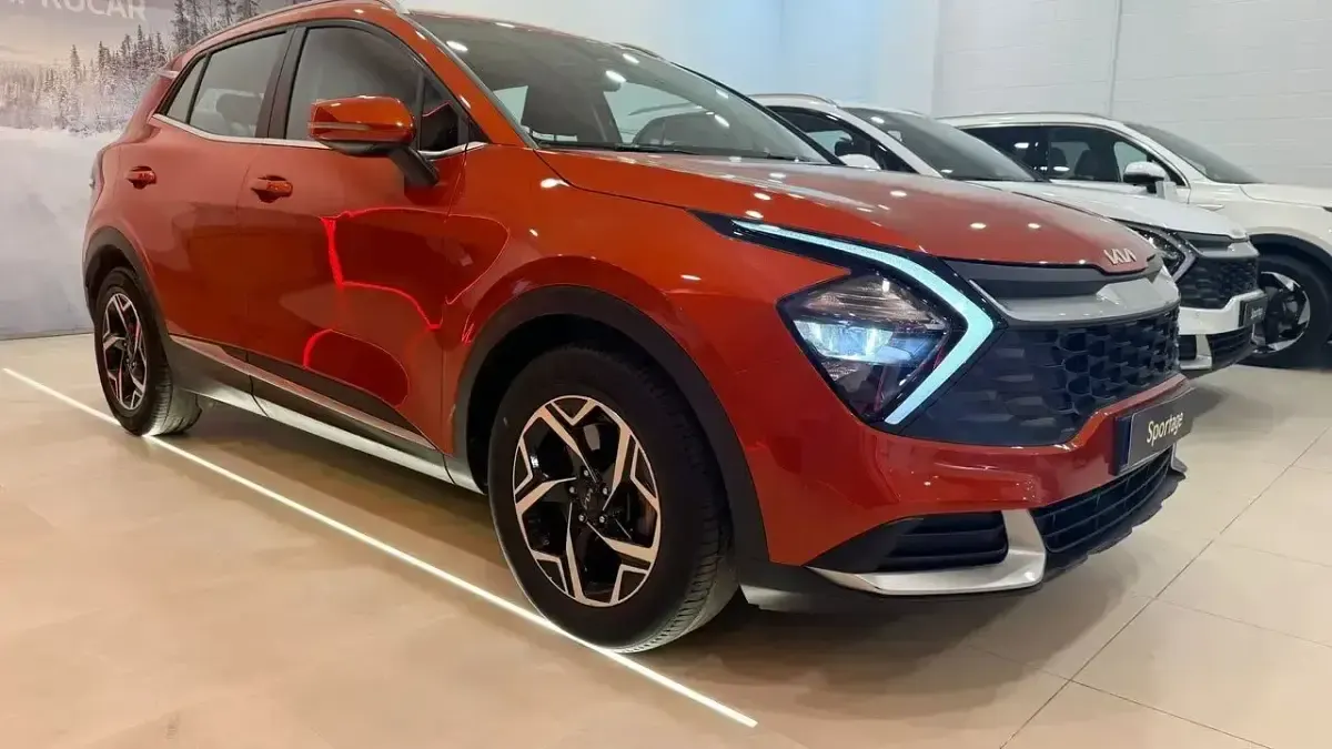 Usado Kia Sportage 150 CV (110 kW) 2022 Naranja SUV
