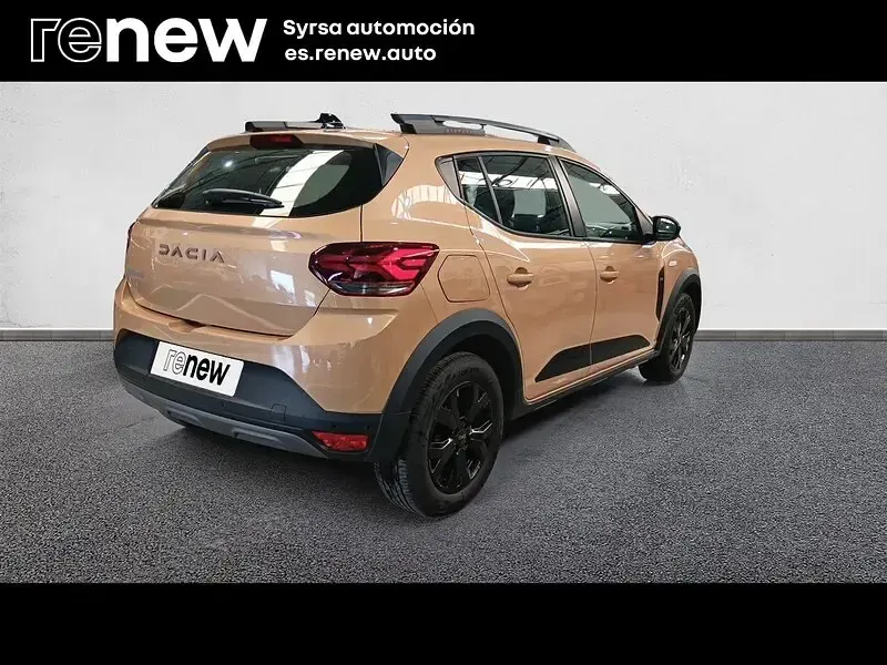 Usado Dacia Sandero Extreme 110 CV (80 kW) 2025 Marrón Berlina