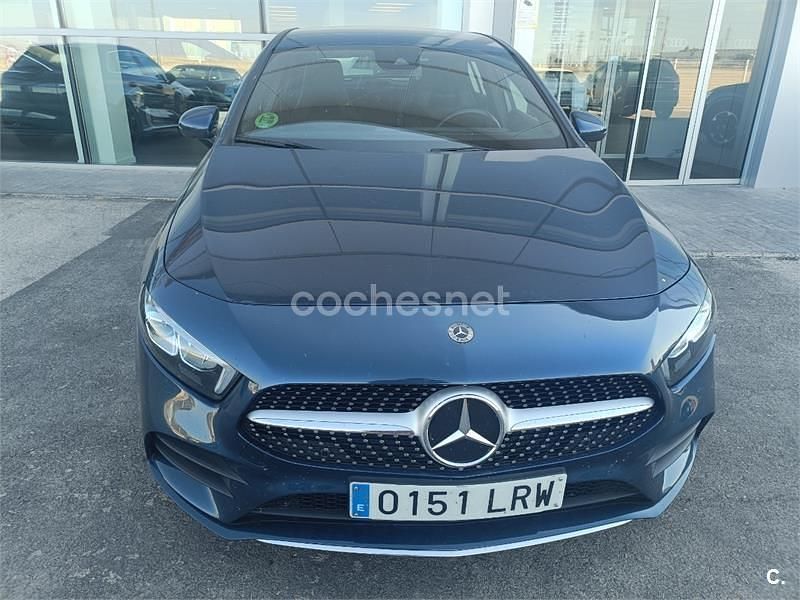 Azul Usado 2021 Mercedes A180 Berlina | 24.900 € (Buen precio) - Imagen 1/4