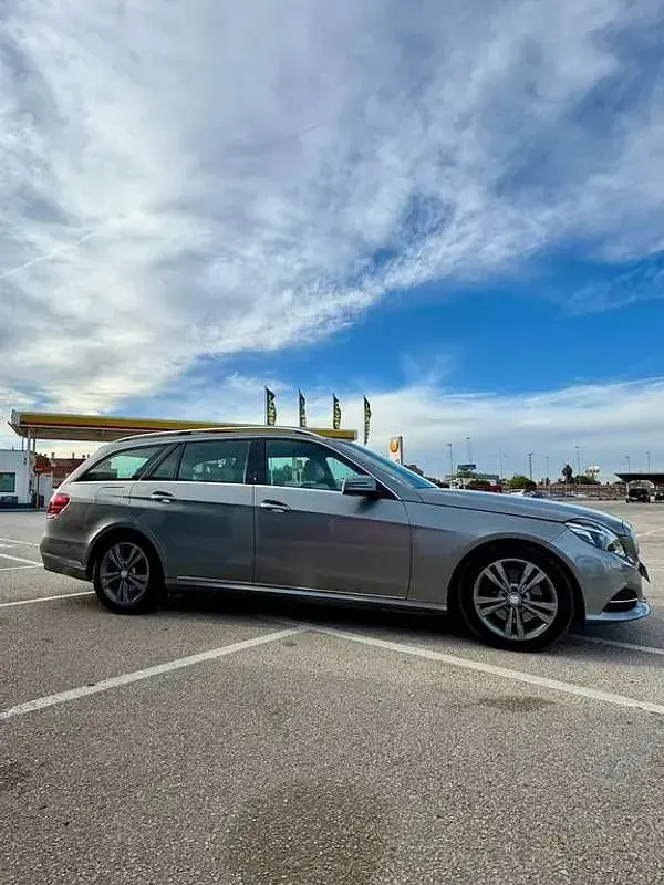 Usado Mercedes E230 2014 Familiar