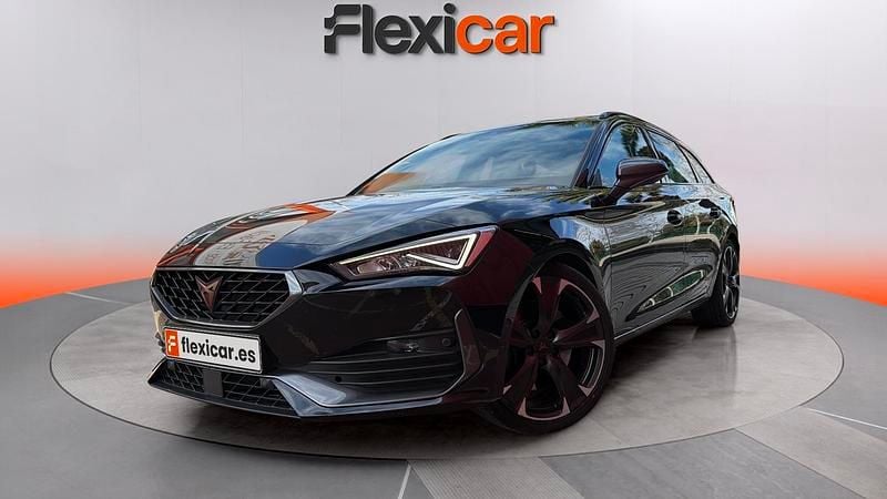 Usado Cupra Leon 310 HP (228 kW) 2022 Preto Carrinha