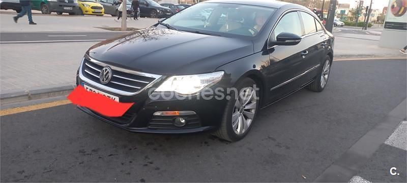 Usado VW Passat Advance 140 CV (102 kW) 2010 Negro Berlina