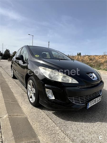 Usado Peugeot 308 Premium 136 CV (100 kW) 2008 Negro Berlina