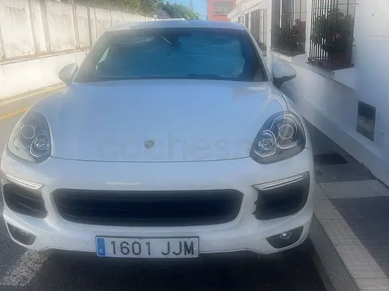 Usado Porsche Cayenne 262 CV (192 kW) 2015 Blanco SUV