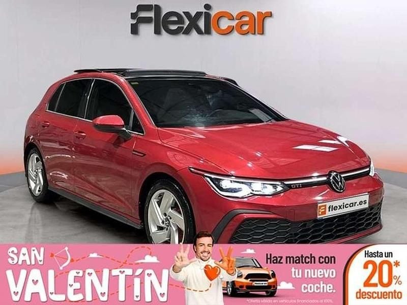 Usado VW Golf VIII GTI 245 CV (180 kW) 2021 Rojo Utilitario