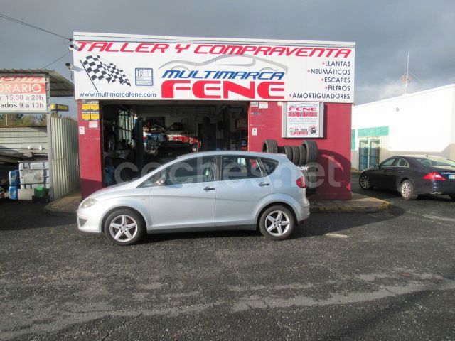 Usado Seat Altea Stylance 105 CV (77 kW) 2006 Gris / plata Monovolumen
