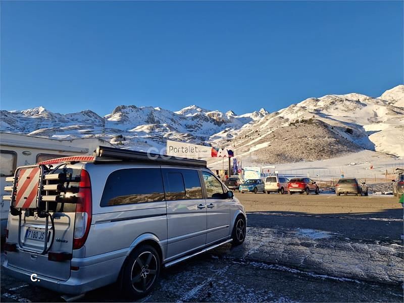 Usado Mercedes Viano 150 CV (110 kW) 2005 Gris / plata Monovolumen