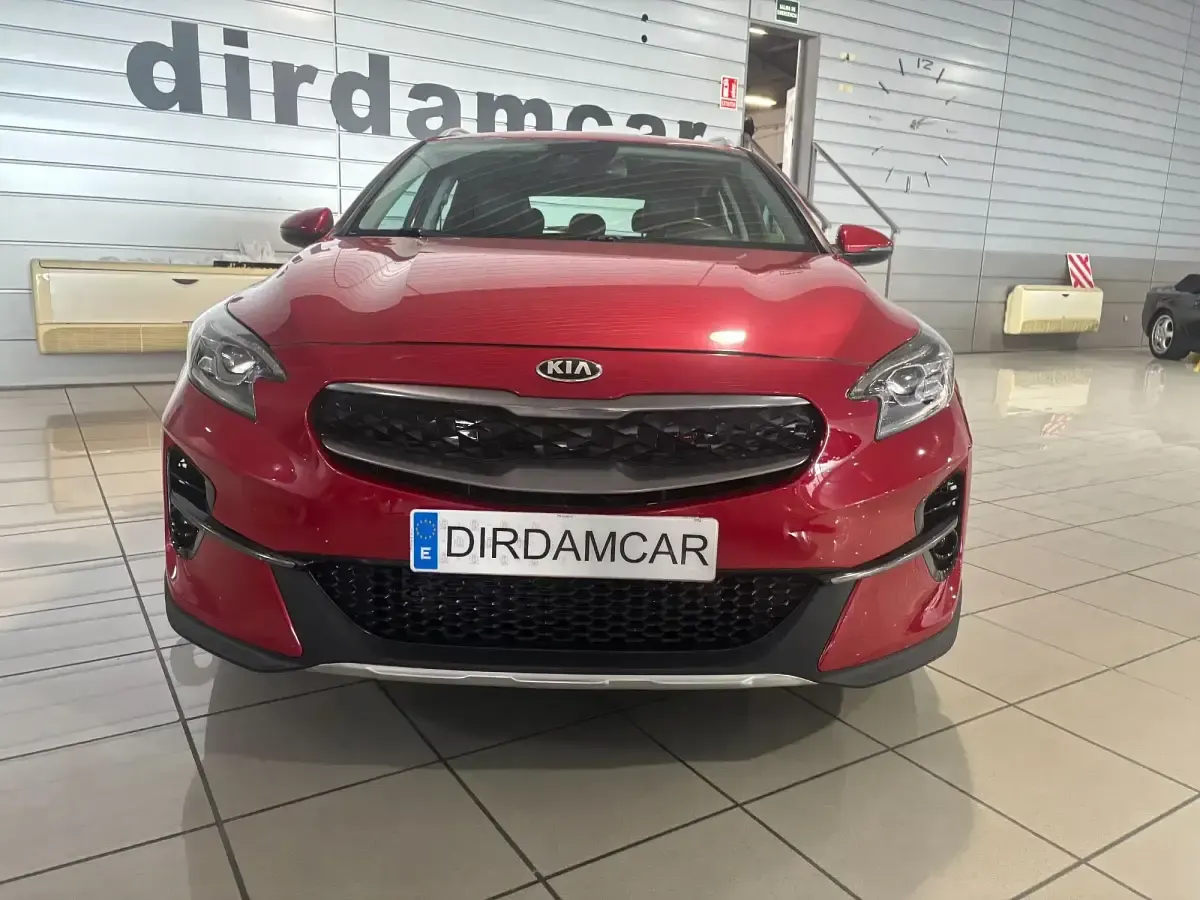 Usado Kia XCeed 141 CV (103 kW) 2021 Rojo SUV