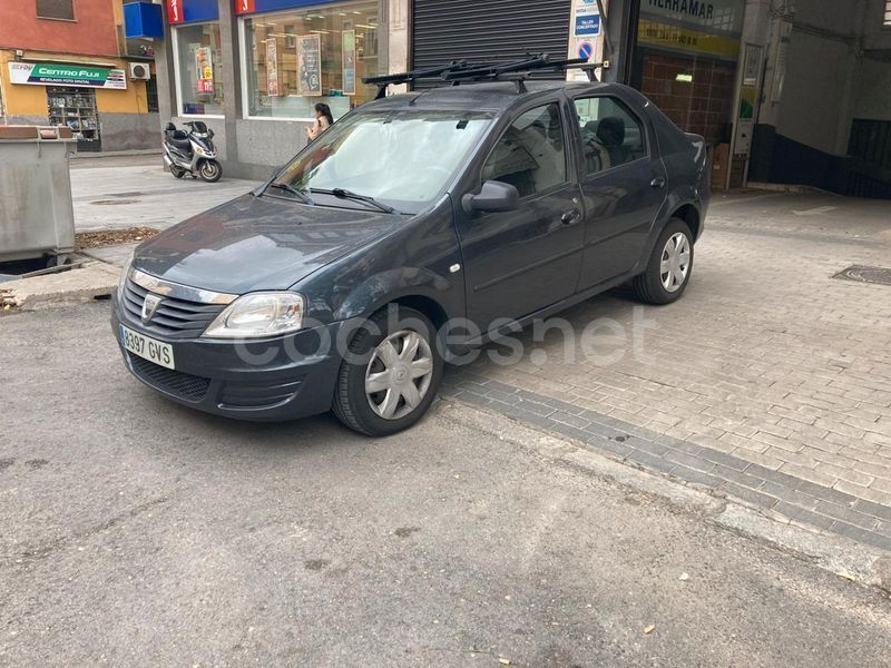 Negro Usado 2010 Dacia Logan Ambiance Berlina | 2999 € (Precio justo) - Imagen 1/4