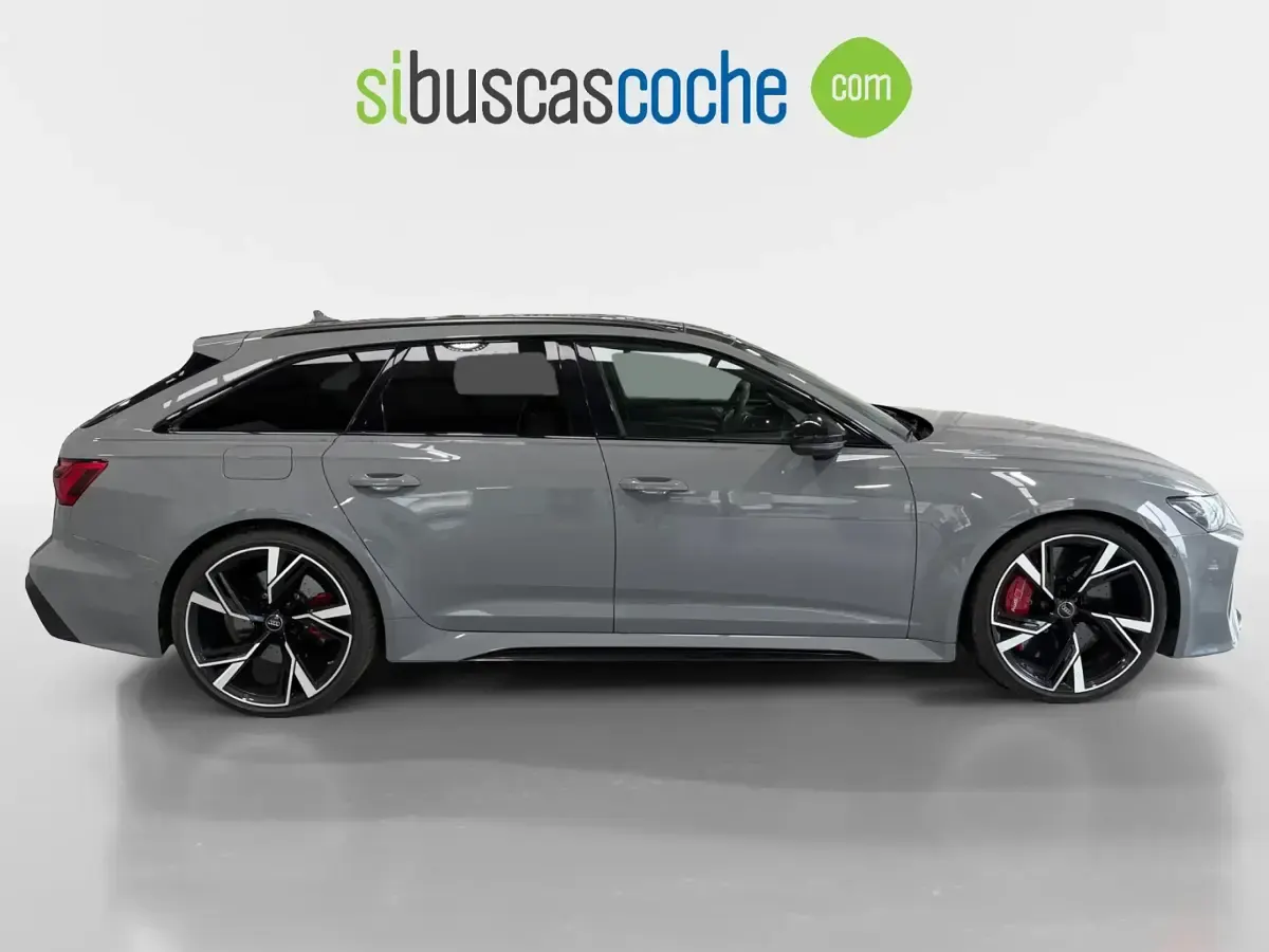 Usado Audi RS6 600 CV (441 kW) 2020 Gris/plata Familiar