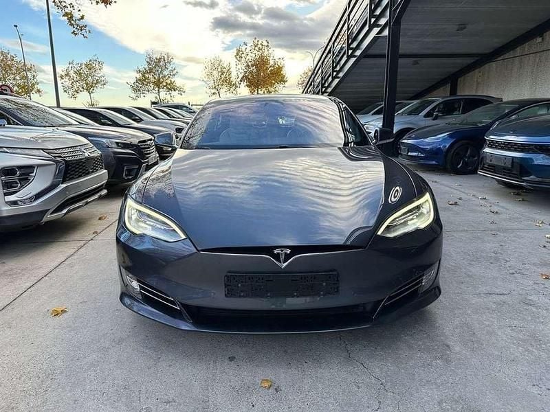 Usado Tesla Model S 453 kW (617 CV) 2019 Negro Utilitario