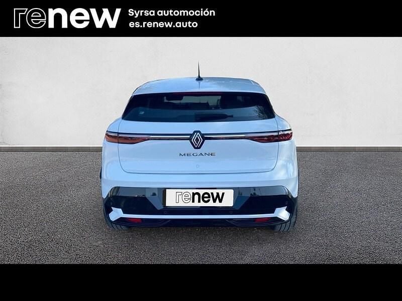 Usado Renault Mégane Equilibre 95 kW (130 CV) 2023 Blanco Berlina