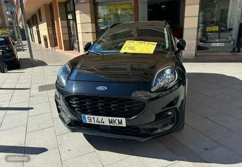 Usado Ford Puma ST-Line 125 CV (91 kW) 2023 Negro SUV
