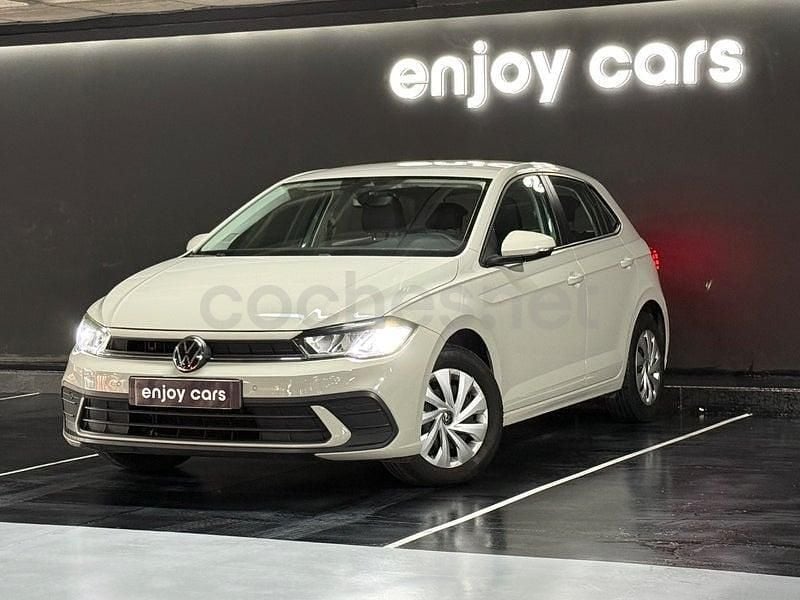 Usado VW Polo 95 CV (69 kW) 2022 Beige Berlina