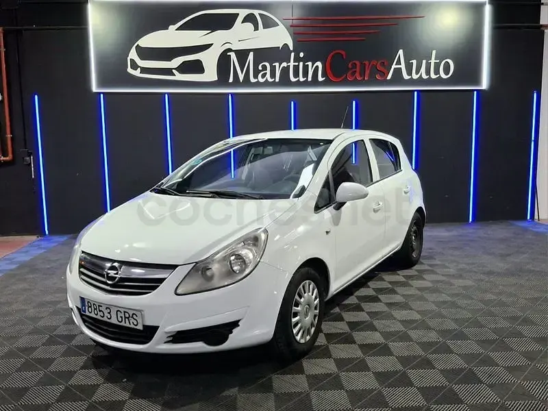 Usado Opel Corsa Cosmo 80 CV (58 kW) 2009 Blanco Utilitario