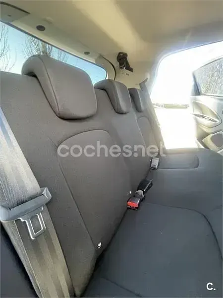 Usado Renault Zoe Life 67 kW (92 CV) 2020 Eléctrico Utilitario