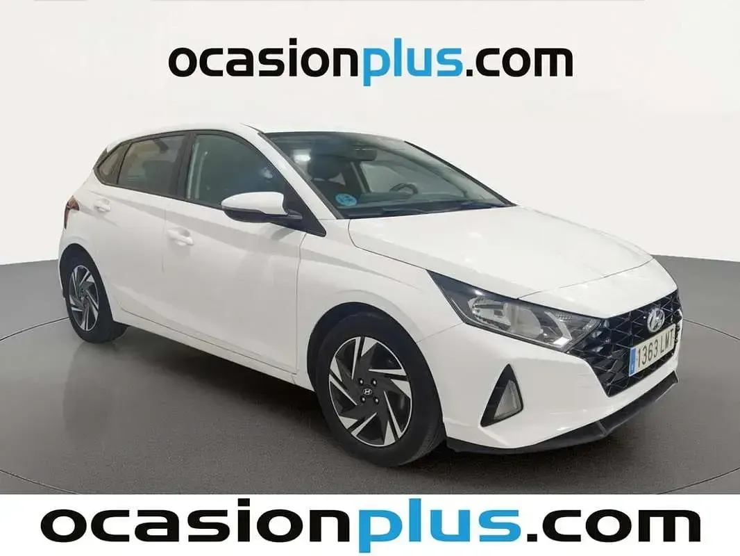 Usado Hyundai i20 101 CV (74 kW) 2021 Blanco Utilitario
