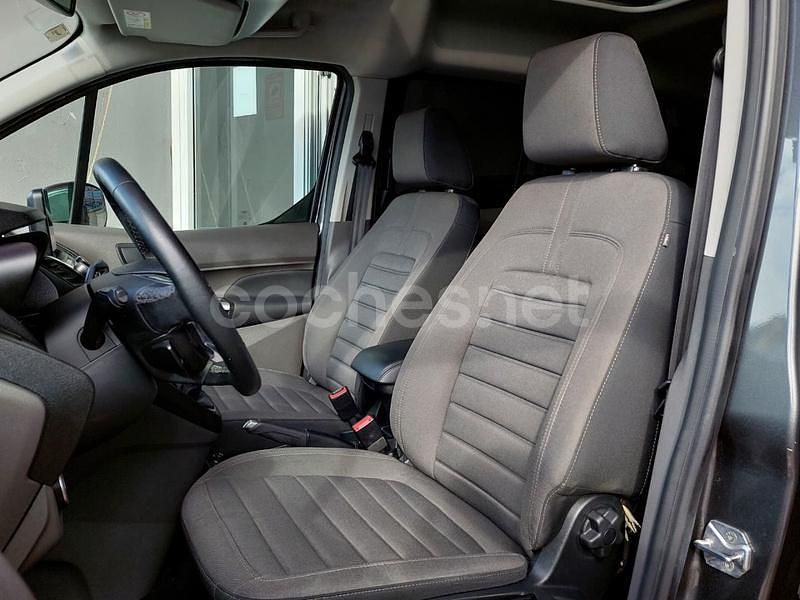 Usado Ford Grand Tourneo Connect Titanium 120 CV (88 kW) 2020 Gris / plata Monovolumen