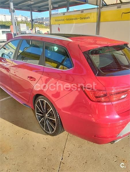 Usado Seat Leon ST CUPRA 300 CV (220 kW) 2017 Rojo Familiar