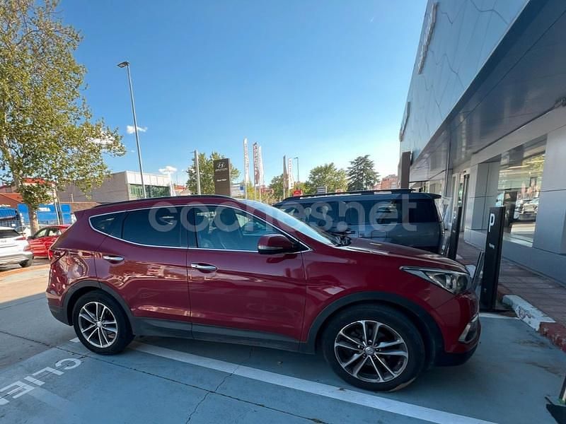 Granate Usado 2016 Hyundai Grand Santa Fe Style SUV | 18.900 € - Imagen 1/3