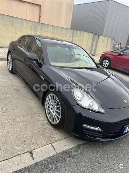 Negro Usado 2012 Porsche Panamera Platinum Edition Berlina | 26.000 € (Precio justo) - Imagen 1/4