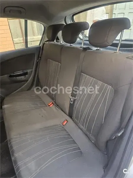 Usado Opel Corsa Cosmo 75 CV (55 kW) 2008 Gris / plata Utilitario