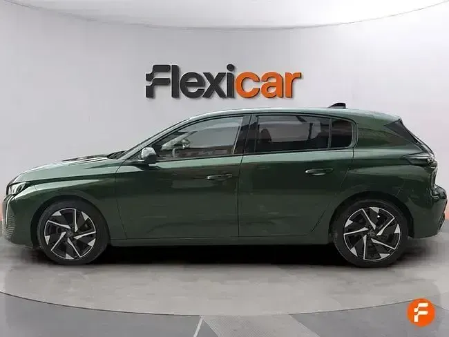 Usado Peugeot 308 Allure 130 CV (95 kW) 2024 Verde Berlina