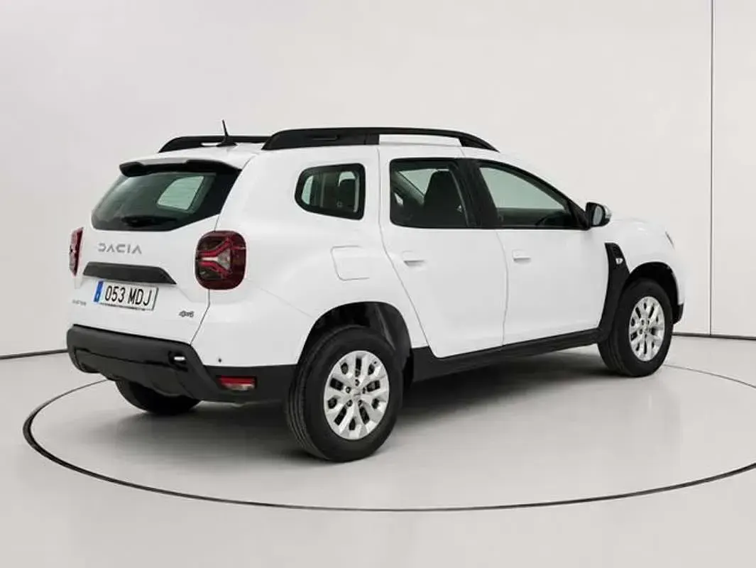 Usado Dacia Duster Expression 116 CV (85 kW) 2023 Blanco SUV