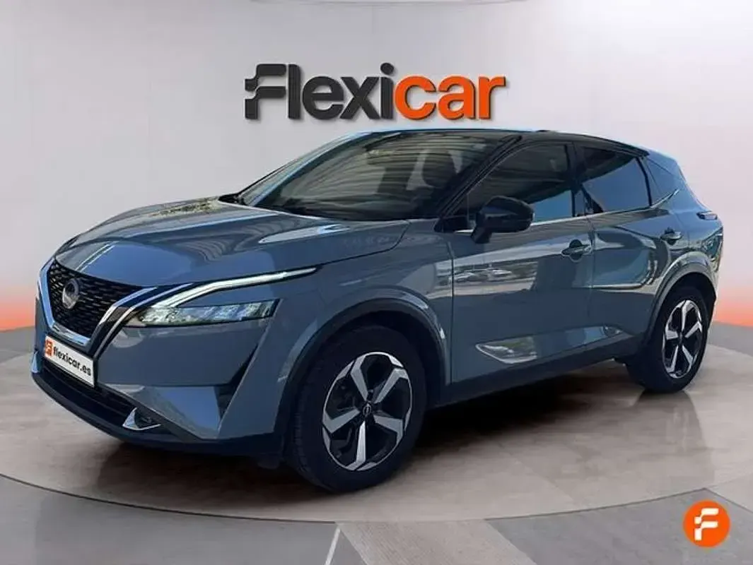 Usado Nissan Qashqai Acenta 140 CV (102 kW) 2023 Gris SUV