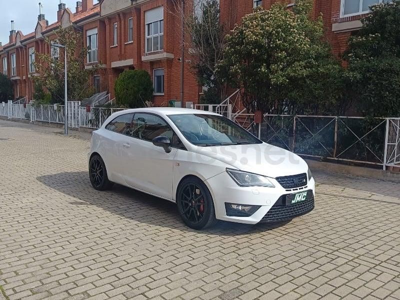 Usado Seat Ibiza SC CUPRA 180 CV (132 kW) 2012 Blanco Utilitario