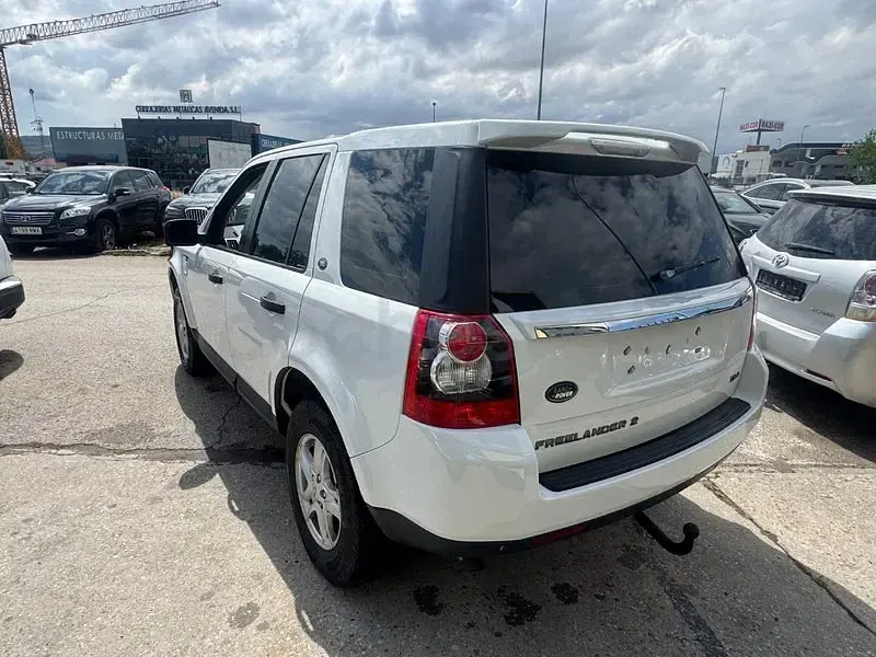 Usado Land Rover Freelander 2 HSE 150 CV (110 kW) 2012 Blanco SUV
