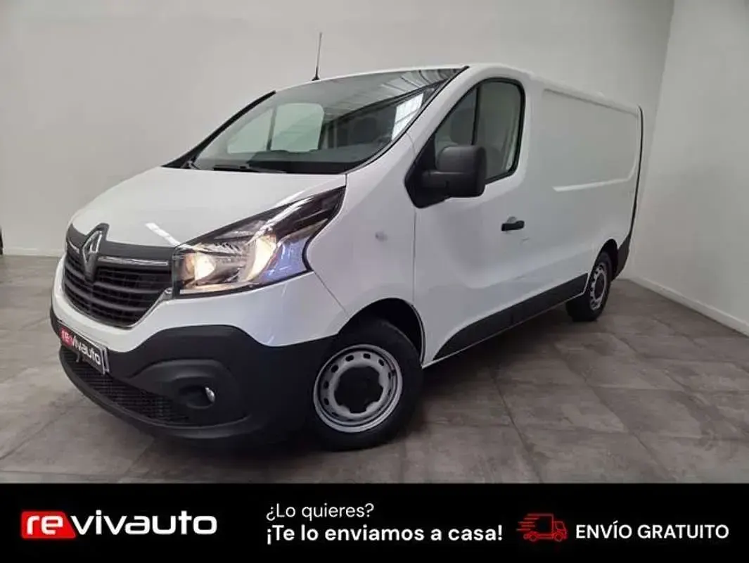 Usado Renault Trafic 120 CV (88 kW) 2021 Blanco Monovolumen