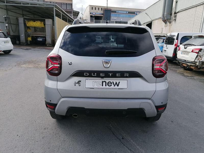 Usado Dacia Duster Prestige 100 CV (73 kW) 2022 Gris SUV