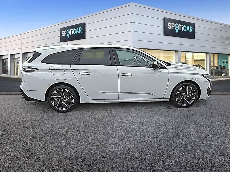 Usado Peugeot 308 SW Allure 180 CV (132 kW) 2024 Blanco Familiar