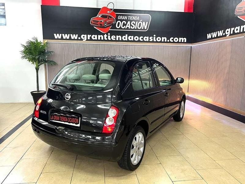 Usado Nissan Micra Acenta 86 CV (63 kW) 2006 Negro Utilitario
