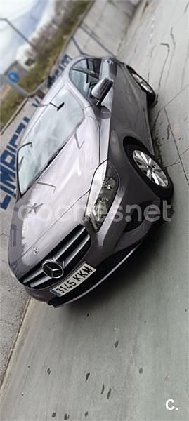 Gris / plata Usado 2014 Mercedes A180 AMG Berlina | 9200 € (Super precio) - Imagen 1/4