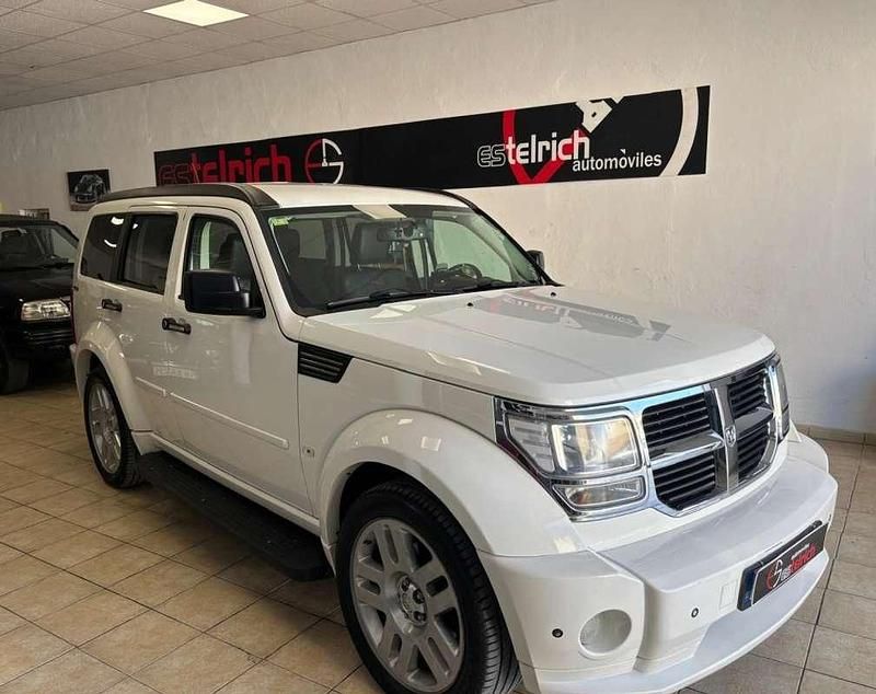 Blanco Usado 2009 Dodge Nitro SUV | 11.900 € - Imagen 1/4