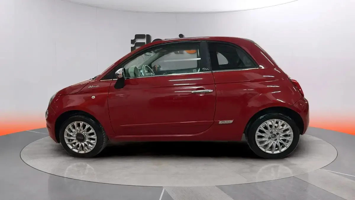Usado Fiat 500 Dolcevita 71 CV (52 kW) 2021 Rojo Descapotable
